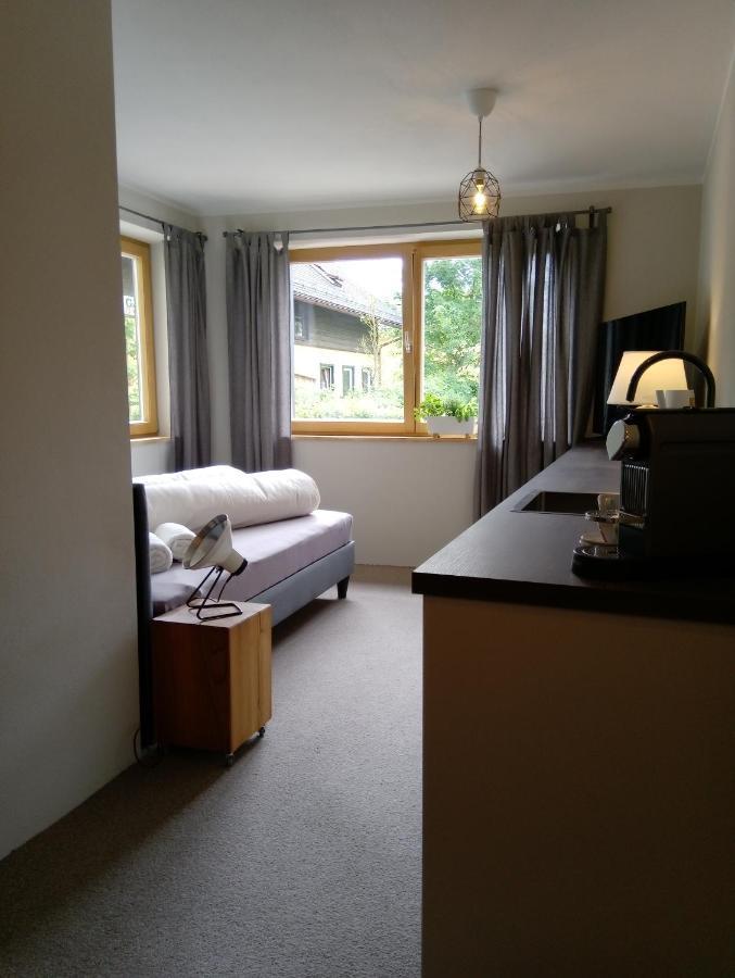 Girbl Bio Zimmer Apartment Strobl Bagian luar foto